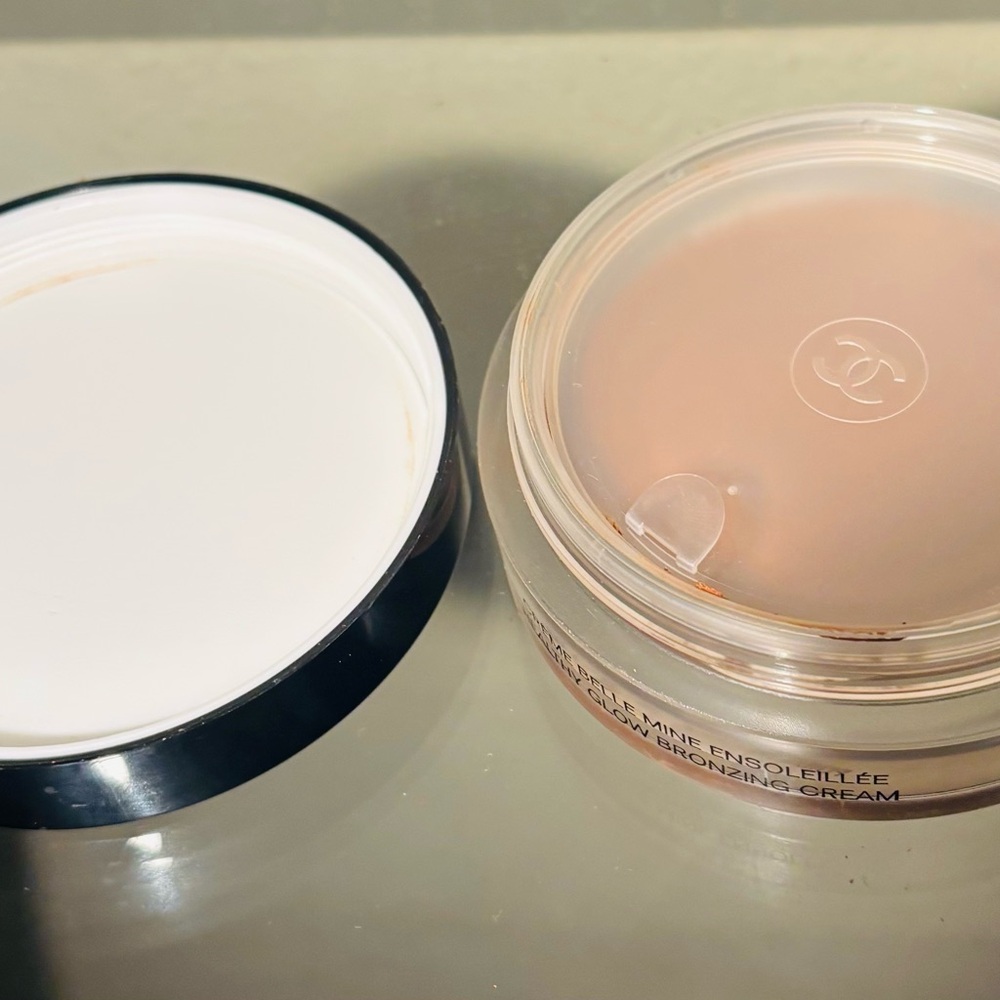 CHANEL Les Beiges - Picture 5 of 6